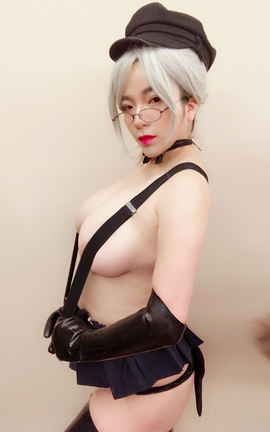 巨乳coser猎天使魔兔-1
