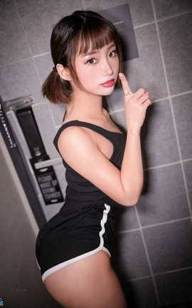 韩国写真BLUECAKE Booty Queen Love in the Dormitory Tshirts RED_丽丝库