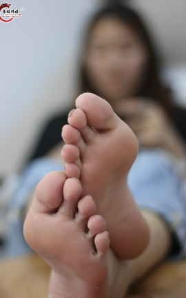 誉铭传媒(中学生棉袜套图)《九十九》_丽丝库