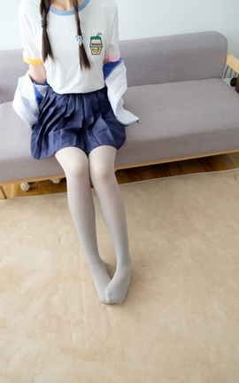 兔玩网二次元福利-初中校服