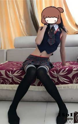 嫖圣照相馆-商务模特百般顺从_丽丝库