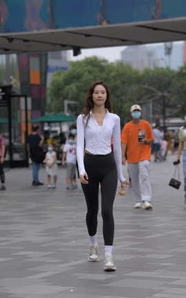 精选街拍作品 NO.1378 一只麋鹿摄影作品 黑色瑜伽裤运动系高挑美女 part3_丽丝库