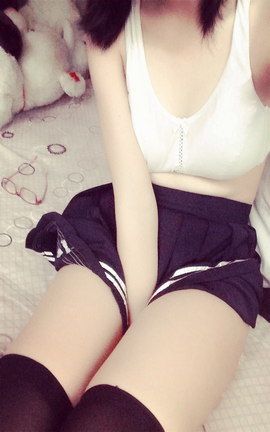 微博紅人萝莉特雷西大尺度收费图包合集-3_丽丝库