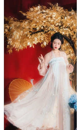 九疑 东风夜放花千树，更吹落，星如雨_丽丝库