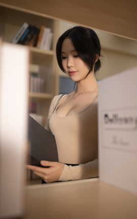 抖娘利世 图书馆_丽丝库