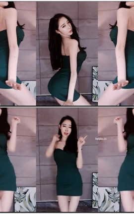 虎牙 暖暖(周童潼)-直播 魔法书福利 V146[1920X1080][2分53秒]_丽丝库