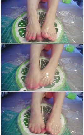 咩咩酱-12期裸足福利[18分20秒][150M]_丽丝库