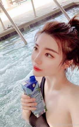 Nicolovecc自购回血精品美图_丽丝库