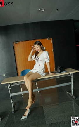 慕丝女郎MussGirl NO.230 碎花连衣裙肉丝_丽丝库