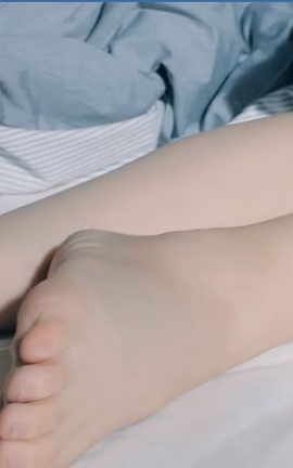 足控福利-微博上的那些美足小姐姐 201_丽丝库