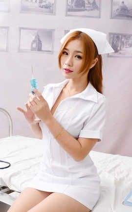 台湾网美 Wangmei 陳姿含 Karry 棚拍-琴佳諾二棚 甜美俏護士 vs 性感居家女僕#0140_丽丝库