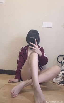 悠宝三岁-玫色运动服_丽丝库