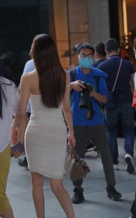 精选街拍作品 NO.1569 极品身材小姐姐 part1_丽丝库