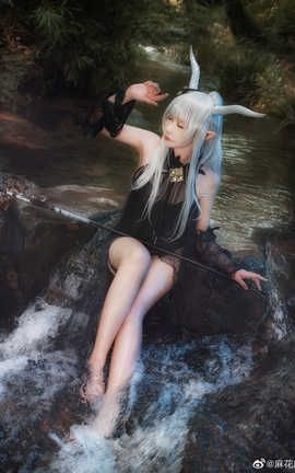 麻花酱-微博-闪灵_丽丝库