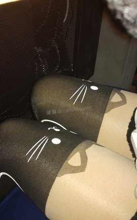 爱露出全站付费资源-丝情袜意制服  圣诞节酒店第一次让拍_丽丝库