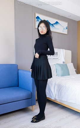 袜啵啵BoBoSocks NO.430 奶油-平底鞋、厚黑丝、丝袜踩奶油小蛋糕剧情_丽丝库