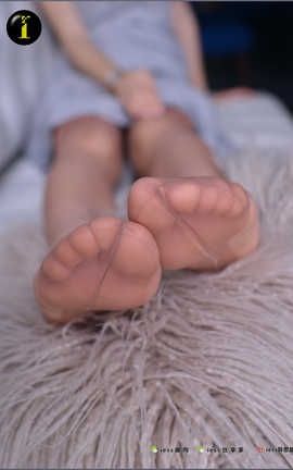 异思趣向IESS 普惠集 No.041-小捷 空姐的复古无弹力纯尼龙吊带袜（III）_丽丝库