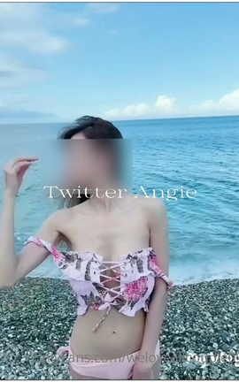 Onlyfans 推特网红女神小仙女震撼福利_丽丝库