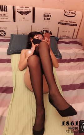 嫖圣照相馆-戴着口罩难掩妩媚之美_丽丝库