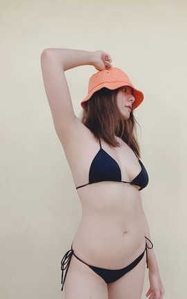 甄选系列 露脸才是王道 抖音 推特人气网红模特儿 许美仁_丽丝库