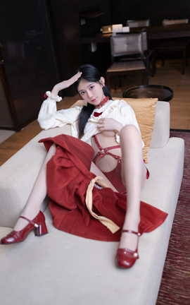 谢小蒽 内购无水印新年特写 红色束缚_丽丝库
