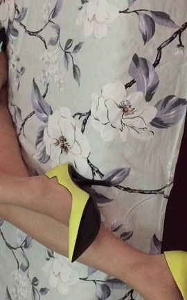 羞欲娘娘-肉丝高跟裤袜美女