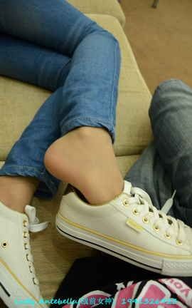 站前女神 恋足美腿棉袜女神级摄影套图 054_丽丝库