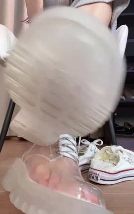 套路直播-绘子学姐-透明靴子裸脚掏空[720X1280 2分49秒]_丽丝库