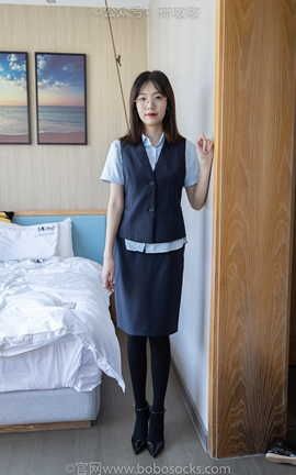 袜啵啵BoBoSocks NO.038 小甜豆-建行行服高跟鞋厚黑丝_丽丝库