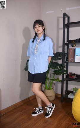 只糖棉袜 VOL.344 孙怡 星星是月亮一眨眼的温柔_丽丝库