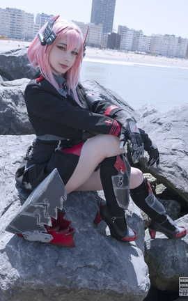 Mikomi Hokina-罗恩_丽丝库