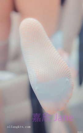 嘉欣小师妹约拍被...下_丽丝库