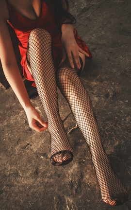 喵糖映画 VOL.394 红色吊带裙_丽丝库