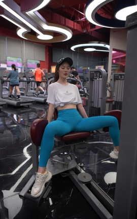 精选街拍作品 NO.1070 魂魂街拍作品 蓝色瑜伽裤小姐姐 part6_丽丝库