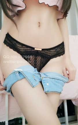 完具酱(完具小朋友)-18.03 酸奶滴胸口舔&热裤_丽丝库