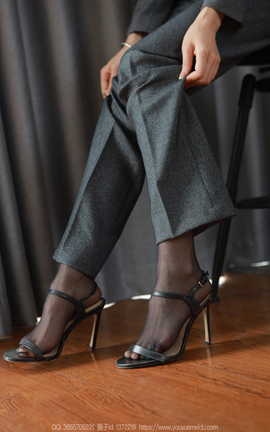 异思趣向IESS 2024.03.08 丝享家1684：小金《裤里嘿斯》_丽丝库