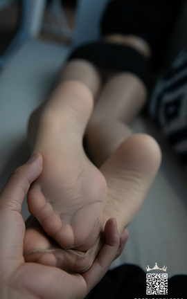 零度摄影LD NO.095 设计专业应界毕业生晶晶_丽丝库