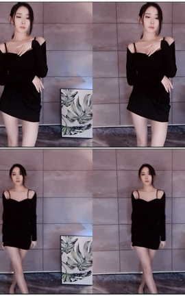 虎牙 暖暖(周童潼)-直播 魔法书福利 V348[1920X1080][3分57秒]_丽丝库