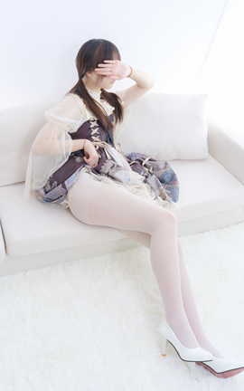 森萝财团 内部 雨云 07_丽丝库