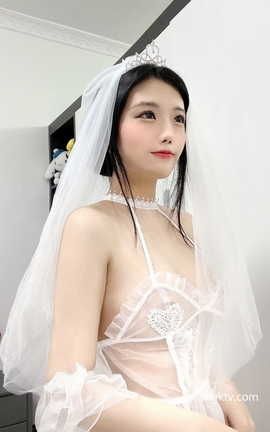 推特萝莉美女 喵四 最强百元私拍_丽丝库