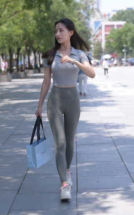 精选街拍作品 NO.1333 一只麋鹿摄影作品 初霁 part1_丽丝库