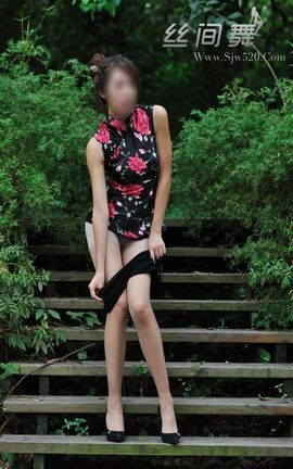 丝间舞 原创个人丝袜摄影 NO.269 下身只有丝袜_丽丝库