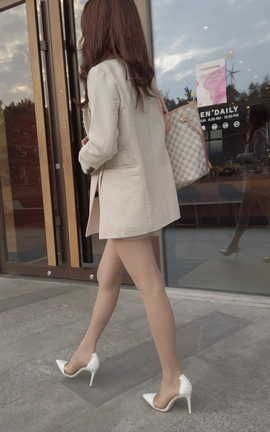 魔镜街拍-视频mp190202s6[2160X3840][1分42秒]_丽丝库