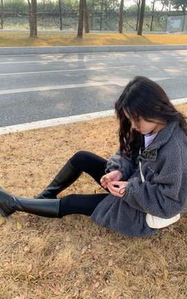 见新摄影 NO.023 鲨鱼裤 皮靴 小可_丽丝库