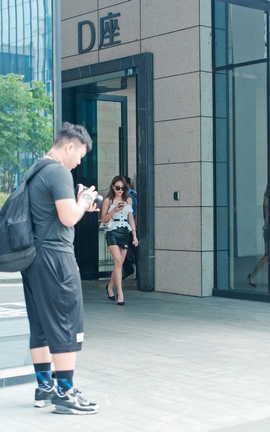 精选街拍作品 NO.0959 摄神街拍作品 一个黄雀在后的街拍故事 part1_丽丝库