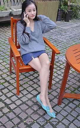 异思趣向IESS美足写真 丝足便当173 《蓝色小平跟》双十一特辑 诗琪_丽丝库