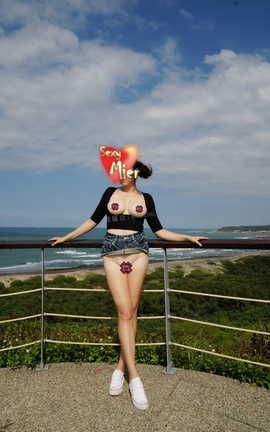 爱露出全站付费资源-户外人前 随拍小区露出_丽丝库