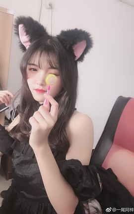 微博妹子 一尾阿梓微博图集24_丽丝库