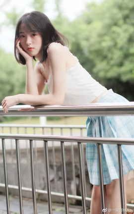 微博妹子 一尾阿梓图集22_丽丝库