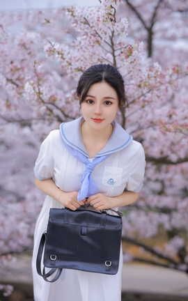 桃暖酱 放学路上_丽丝库